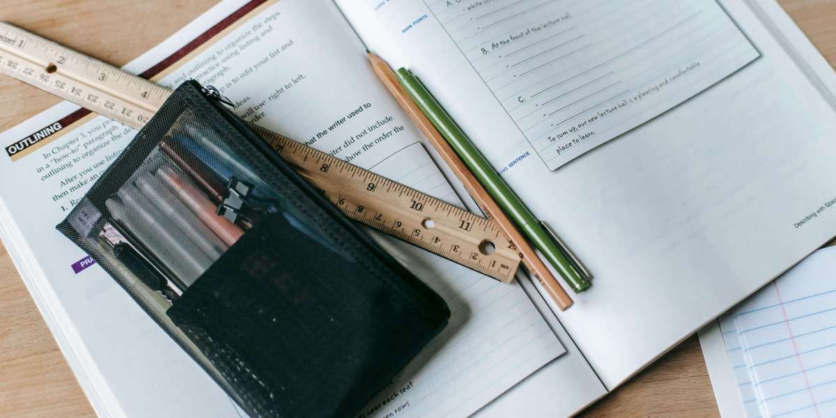 Ways Dubai Students Can Get the Most Out of SAT Test Papers Practice